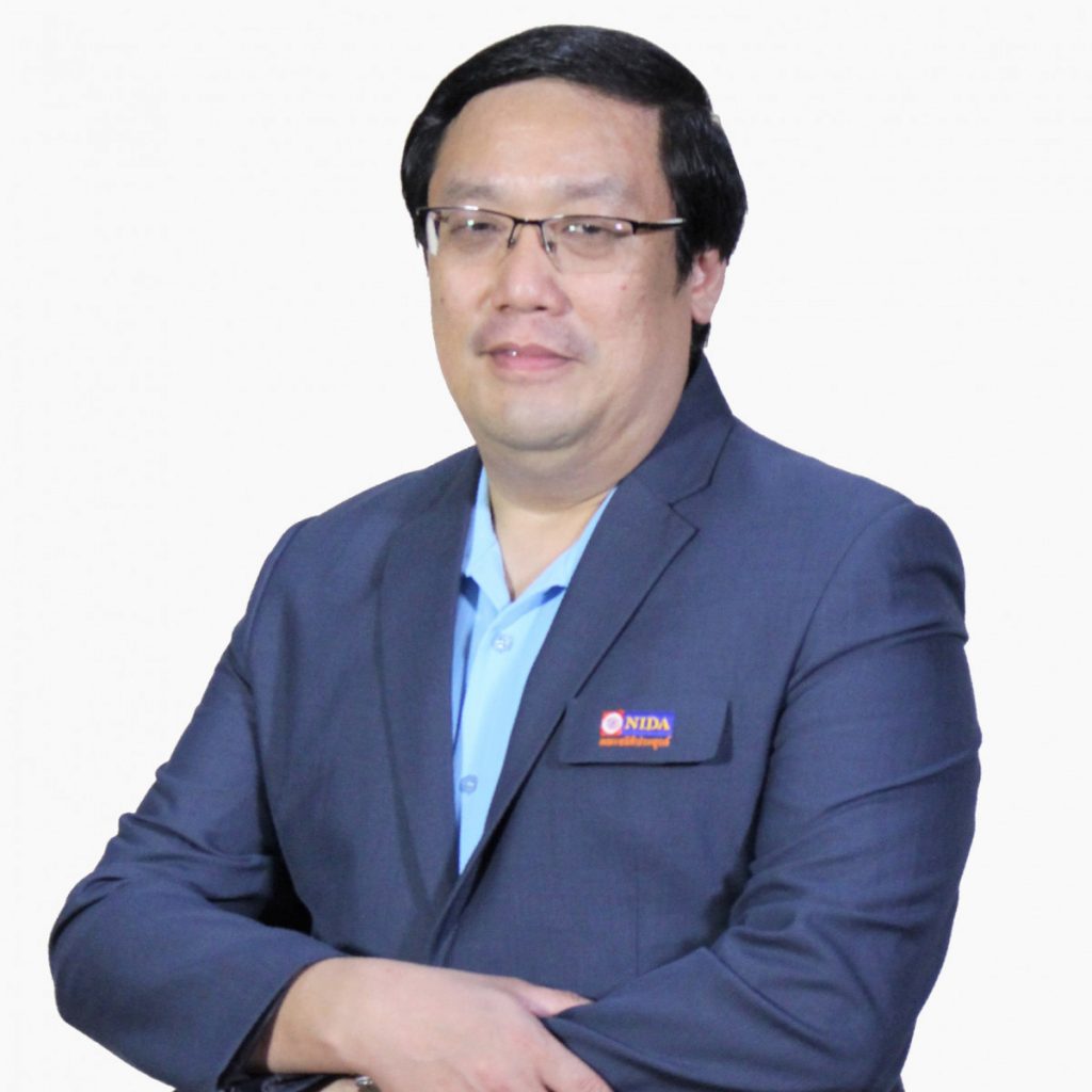 ผศ.ดร.ปรีชา วิจิตรธรรมรส