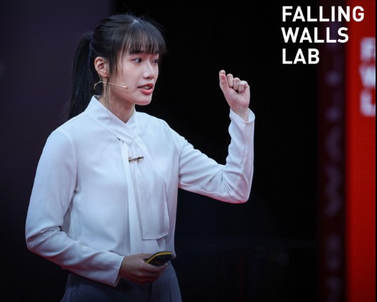กิจกรรม Falling Walls Lab Thailand